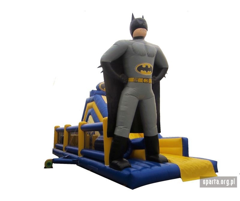 Gigantyczna zjeżdżalnia Batman