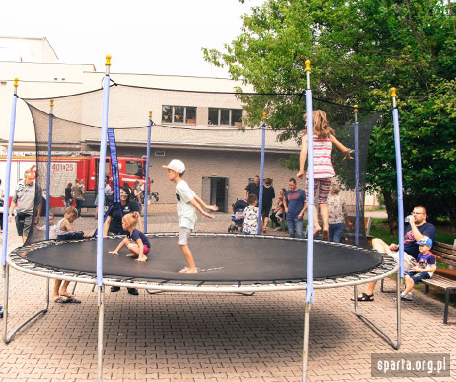 Trampolina