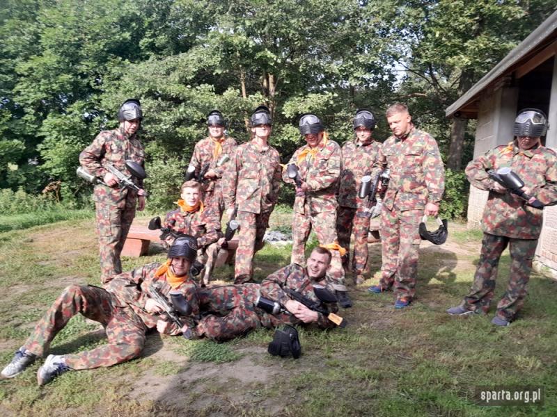 wieczor-kawalerski-Piotrkow-Trybunalski Paintball - Imprezy integracyjne, Pikniki dla Firm, Paintball, Wieczory kawalerskie, Imprezy integracyjne Częstochowa, Bełchatów, Łódź.