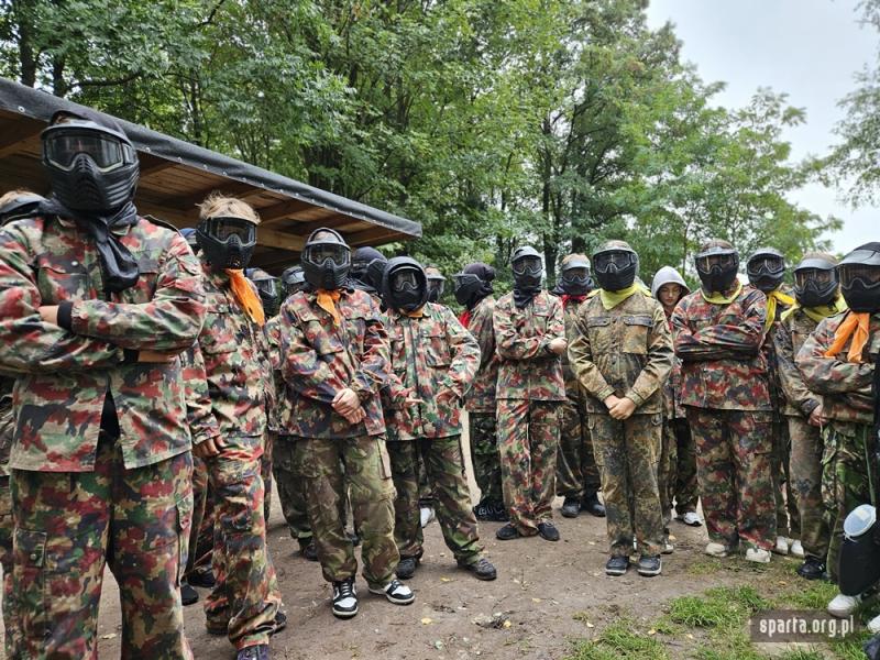 wycieczki-dla-modziey-Bechatow-1 Imprezy szkolne - Imprezy integracyjne, Pikniki dla Firm, Paintball, Wieczory kawalerskie, Imprezy integracyjne Częstochowa, Bełchatów, Łódź.