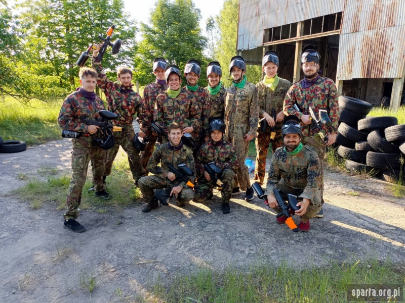 PAINTBALL PRZEDBÓRZ