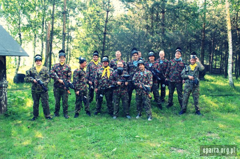 paintball na wieczorze kawalerskim (1)