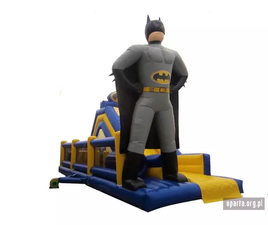 Gigantyczna zjeżdżalnia Batman