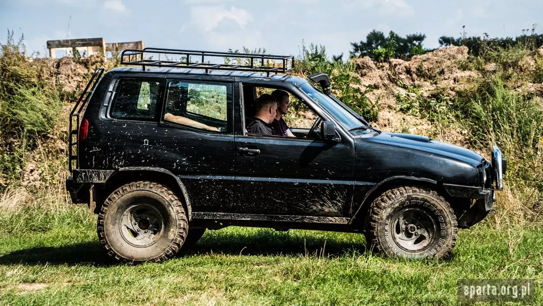 nissan_terano_offroad0002 SALA BANKIETOWA - Imprezy integracyjne, Pikniki dla Firm, Paintball, Wieczory kawalerskie, Imprezy integracyjne Częstochowa, Bełchatów, Łódź.