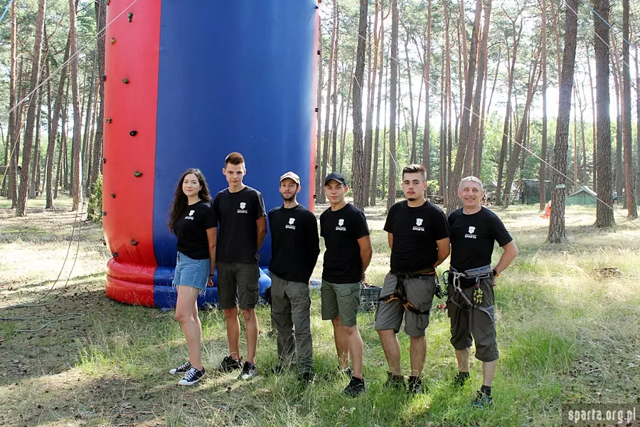 BIALY_BRZEG_5_1 Kolonie i obozy - Imprezy integracyjne, Pikniki dla Firm, Paintball, Wieczory kawalerskie, Imprezy integracyjne Częstochowa, Bełchatów, Łódź.